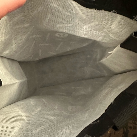 Lululemon limited edition black and silver tote bag - Picture 3 of 3